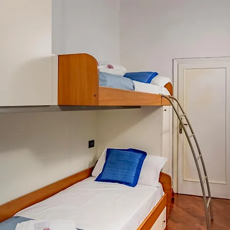 Dante's Guest house